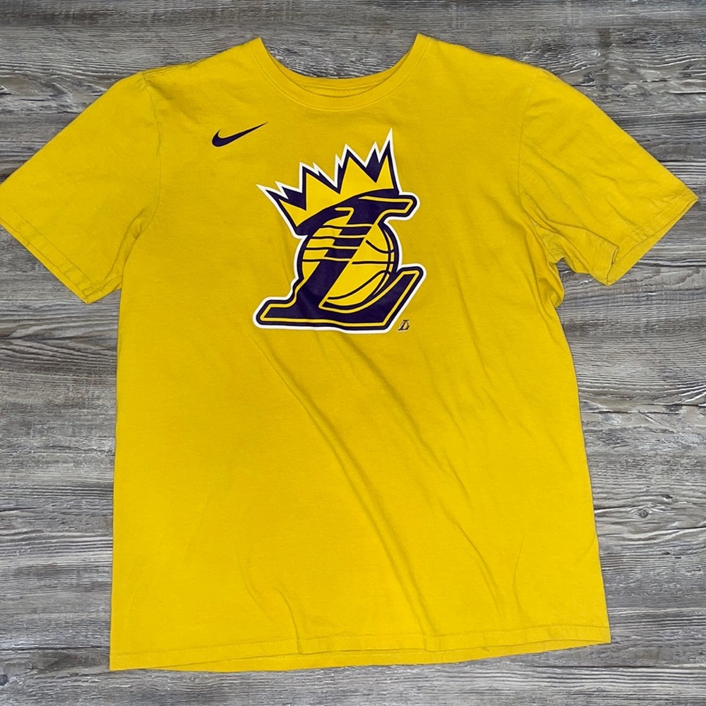 Nike Tee